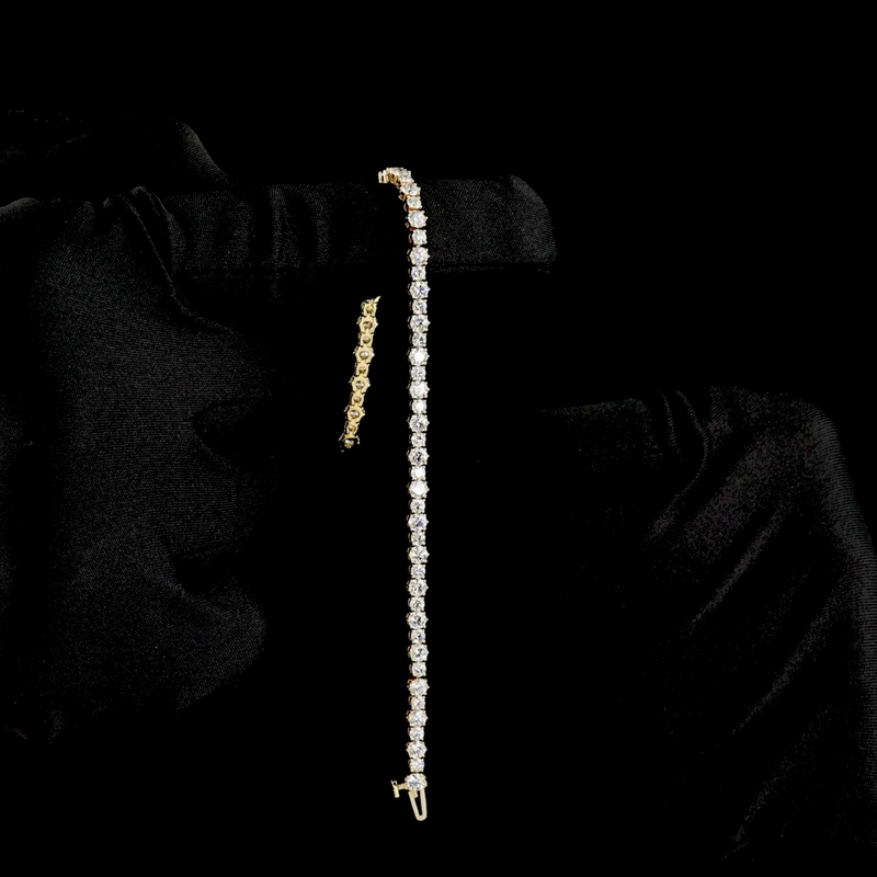 4-1/2ctw Prong Round Station Line Tennis Bracelet