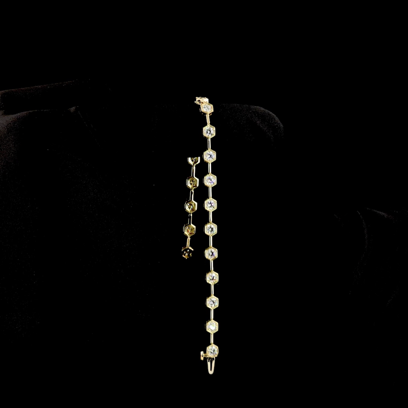 2-1/2ctw Prong Round Station Bracelet