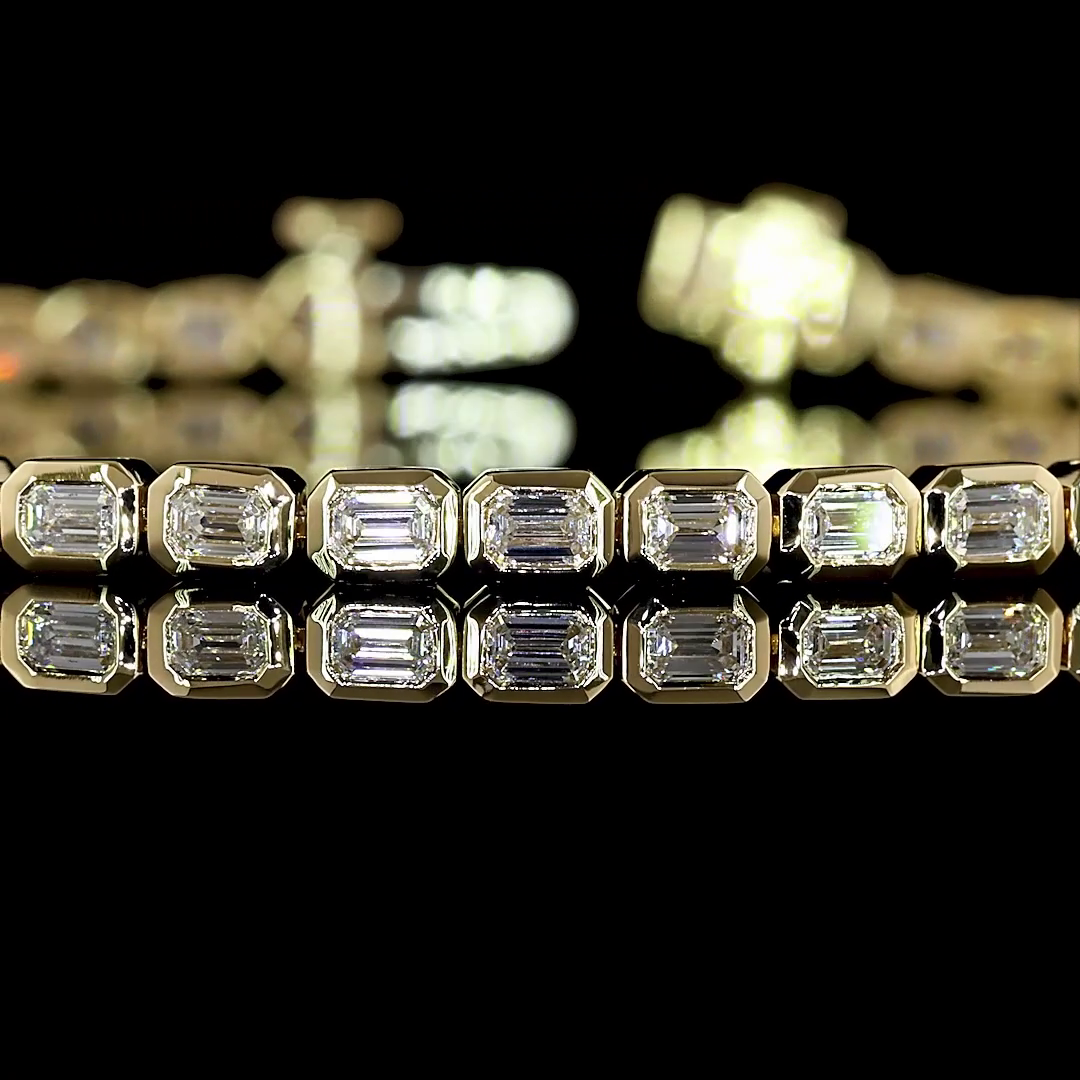 2-1/4ctw Bezel East West Emerald Tennis Bracelet