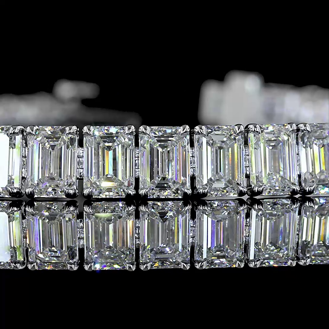 15ctw Prong Emerald Tennis Bracelet