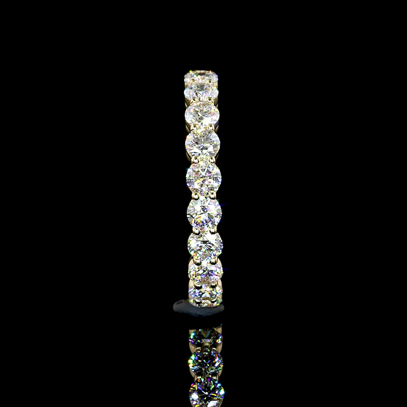 9ctw Prong Round Eternity Band