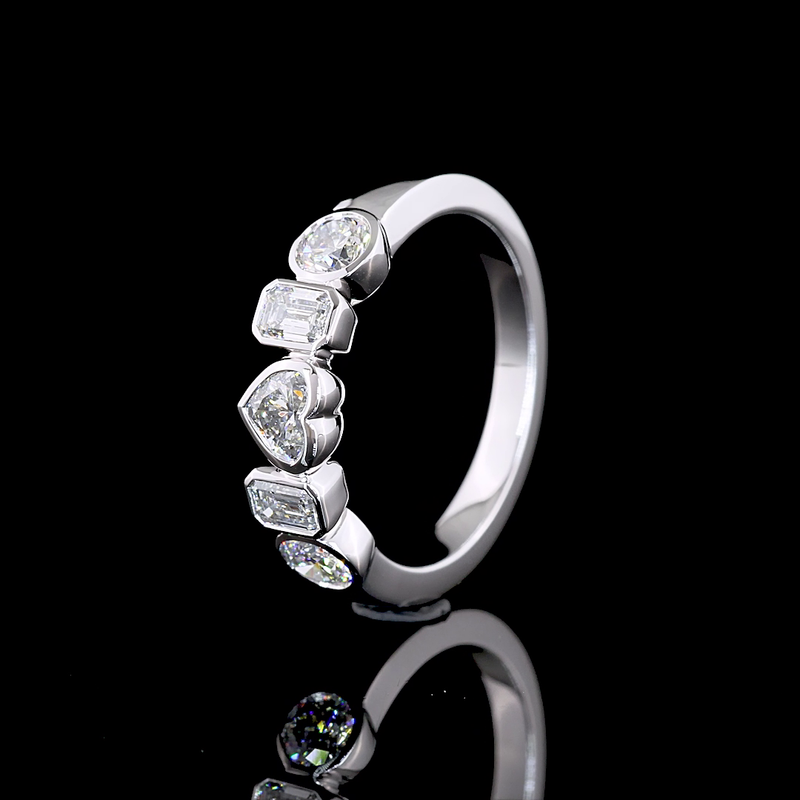 1ctw Bezel Heart & Round Five Stone Band