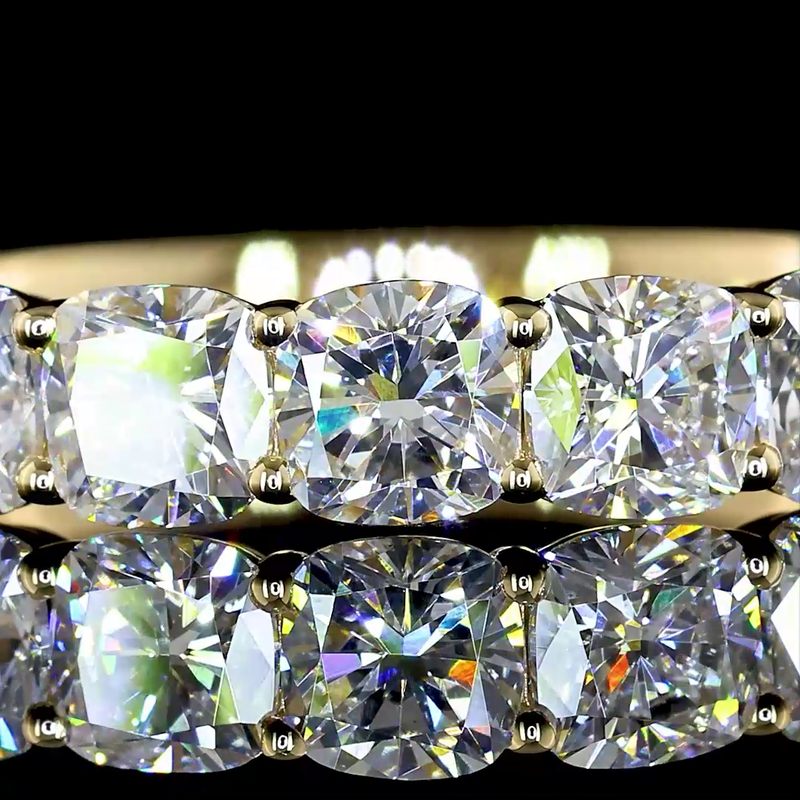 1ctw Prong Cushion Five Stone Band