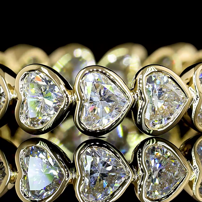 2-1/4ctw Bezel Heart Eternity Band
