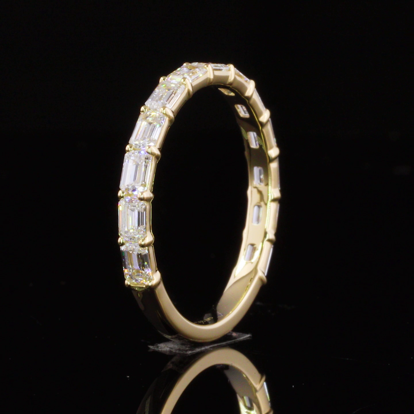 2-1/4ctw Prong East West Emerald Half Eternity Band
