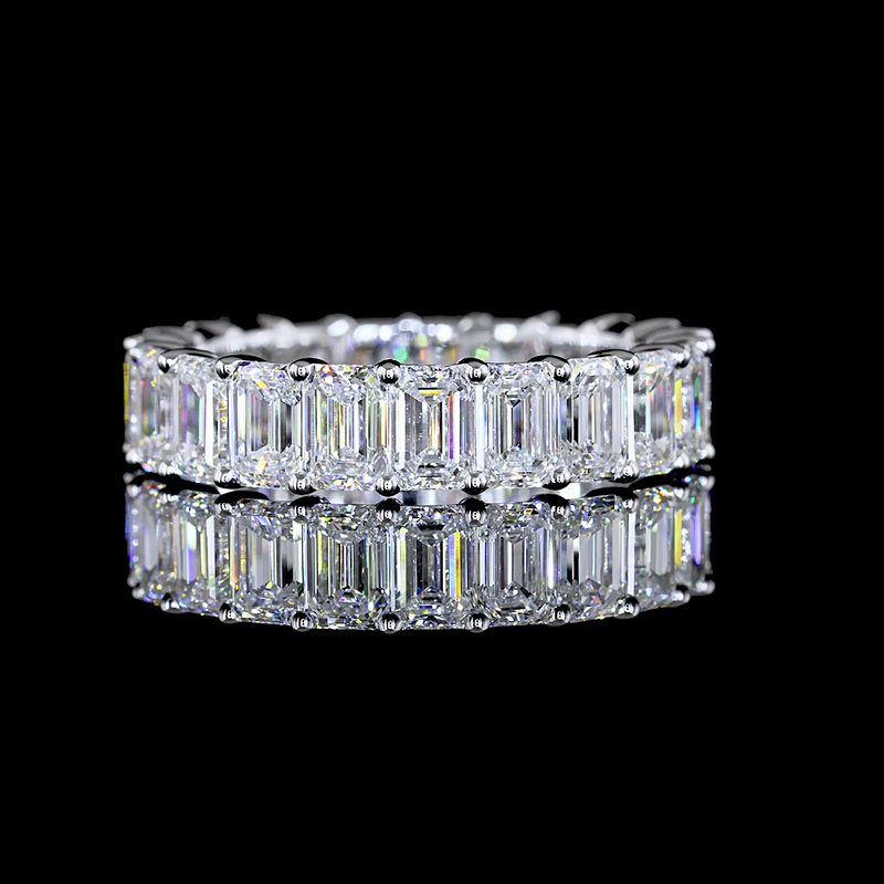 4-1/2ctw Emerald Prong Diamond Eternity Band