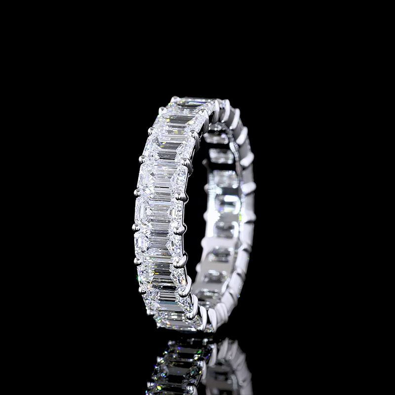 4-1/2ctw Emerald Prong Diamond Eternity Band