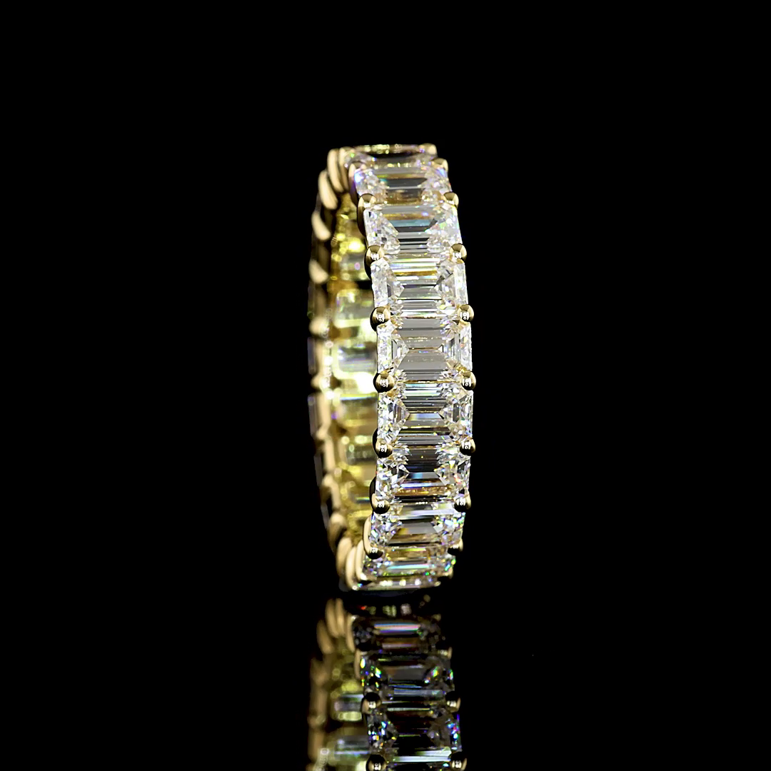 4-1/2ctw Emerald Prong Diamond Eternity Band