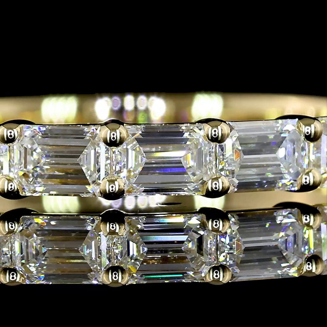 3/4ctw Prong East West Emerald Half Eternity Band