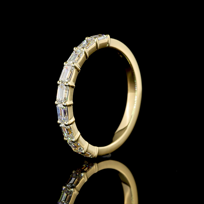 3/4ctw Prong East West Emerald Half Eternity Band