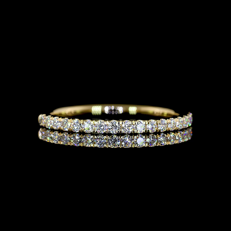 1/4ctw U Prong Round 3/4 Eternity Band