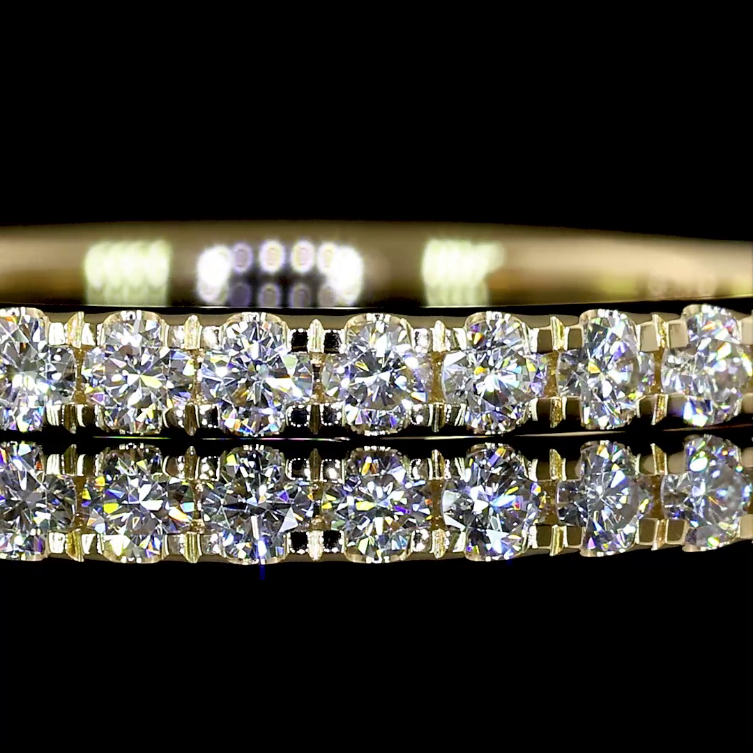 1/4ctw U Prong Round 3/4 Eternity Band