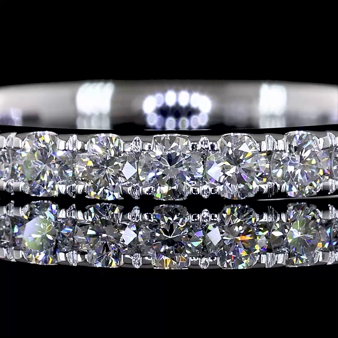 1/2ctw U Prong Round 3/4 Eternity Band