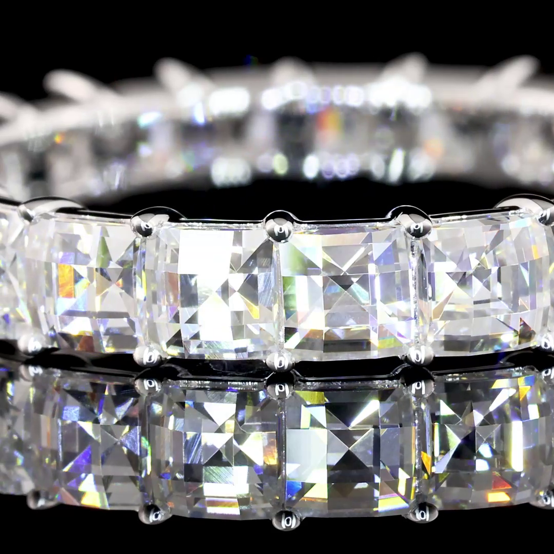3-1/2ctw Antique Asscher Prong Diamond Eternity Band