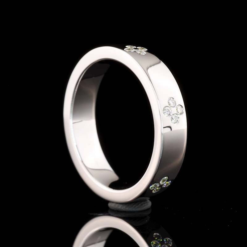1/4ctw Round Flush Diamond Eternity Band