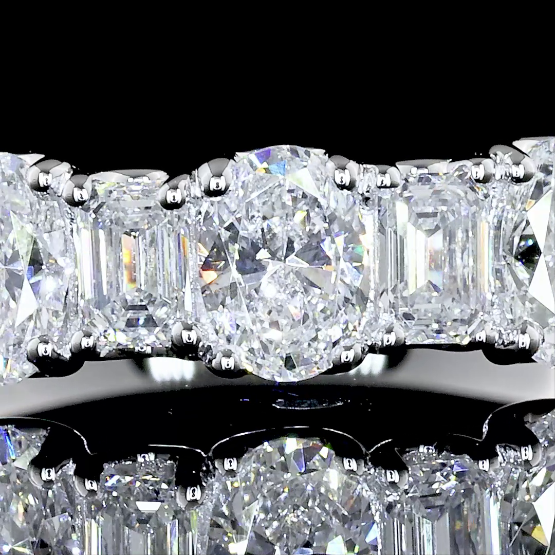 1-1/2ctw Oval & Emerald Prong Diamond Half Eternity Band