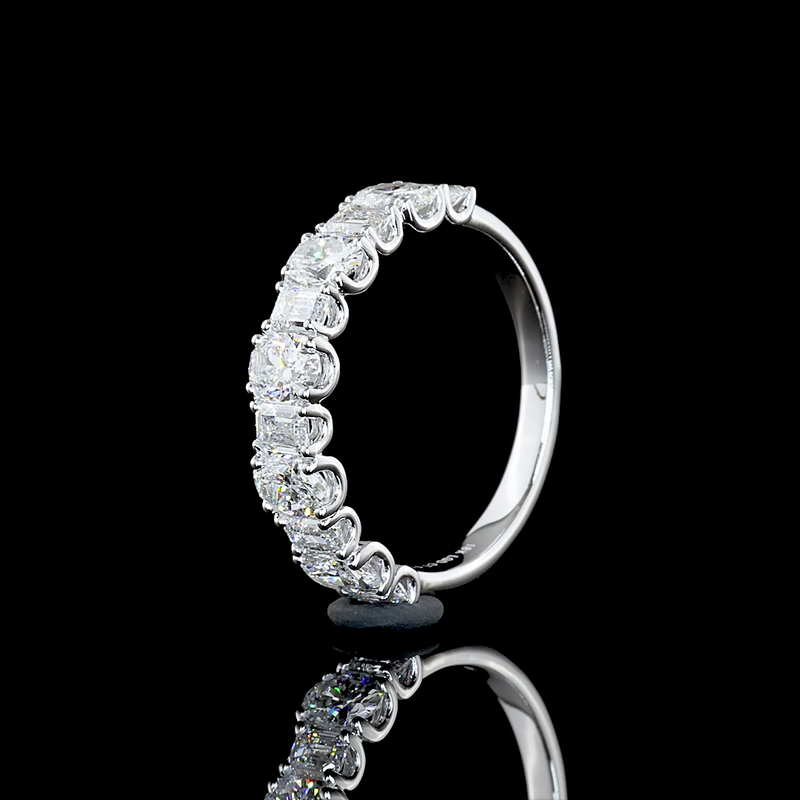 1-1/2ctw Oval & Emerald Prong Diamond Half Eternity Band