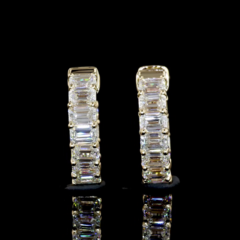 2ctw Prong Emerald Huggie Earrings