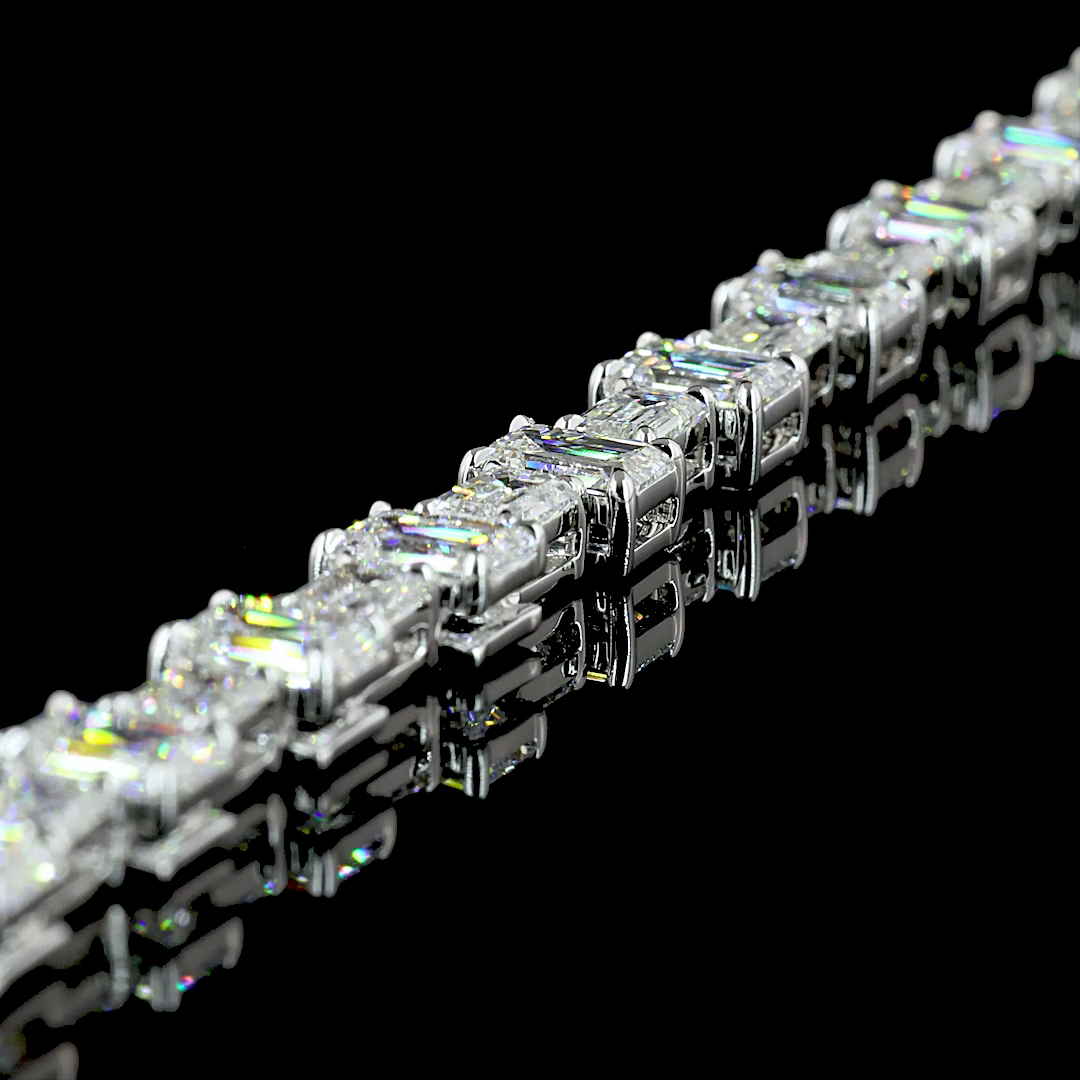 36ctw Prong Emerald Station Necklace