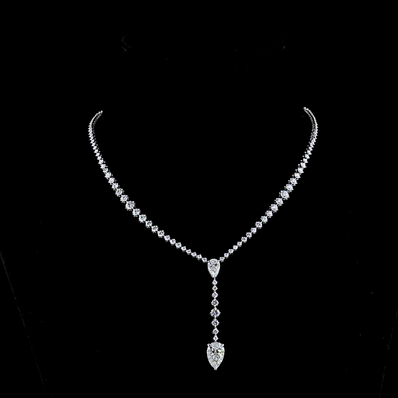 9ctw Prong Pear & Round Special Necklace
