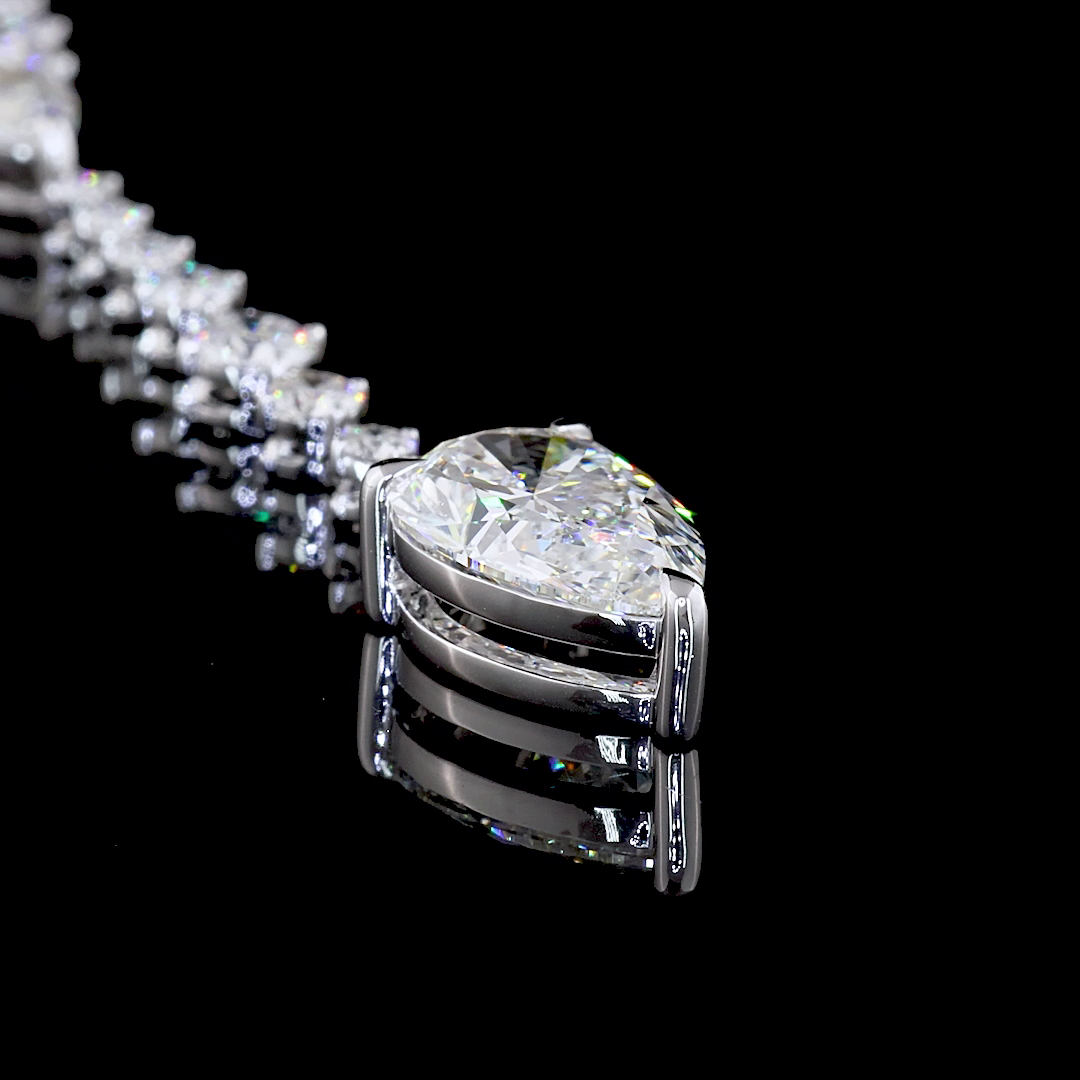9ctw Prong Pear & Round Special Necklace