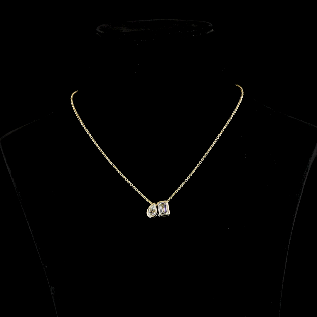 3ctw Bezel Emerald & Pear Toi et Moi Pendant