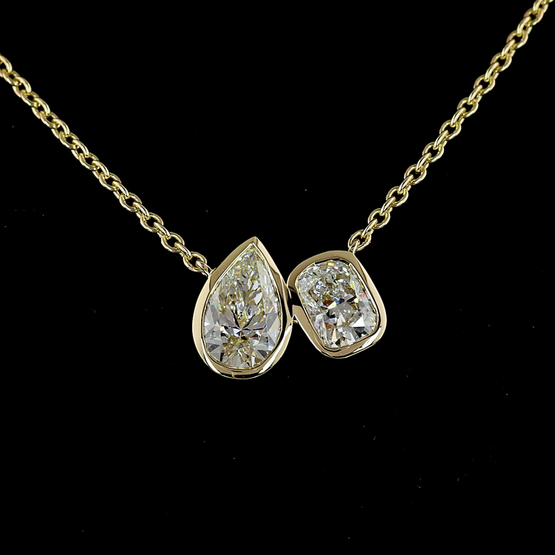 2-1/2ctw Bezel Pear & Cushion Toi et Moi Pendant