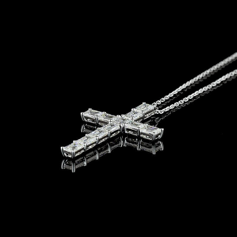 2ctw Prong Emerald Symbol Pendant