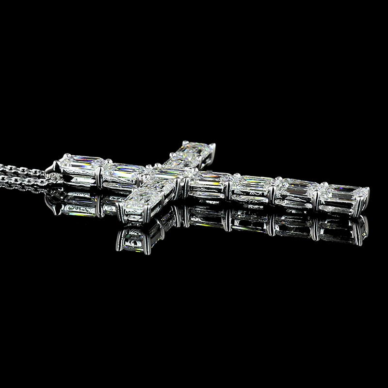 5ctw Prong Emerald Symbol Pendant