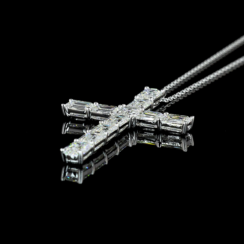 5ctw Prong Emerald Symbol Pendant