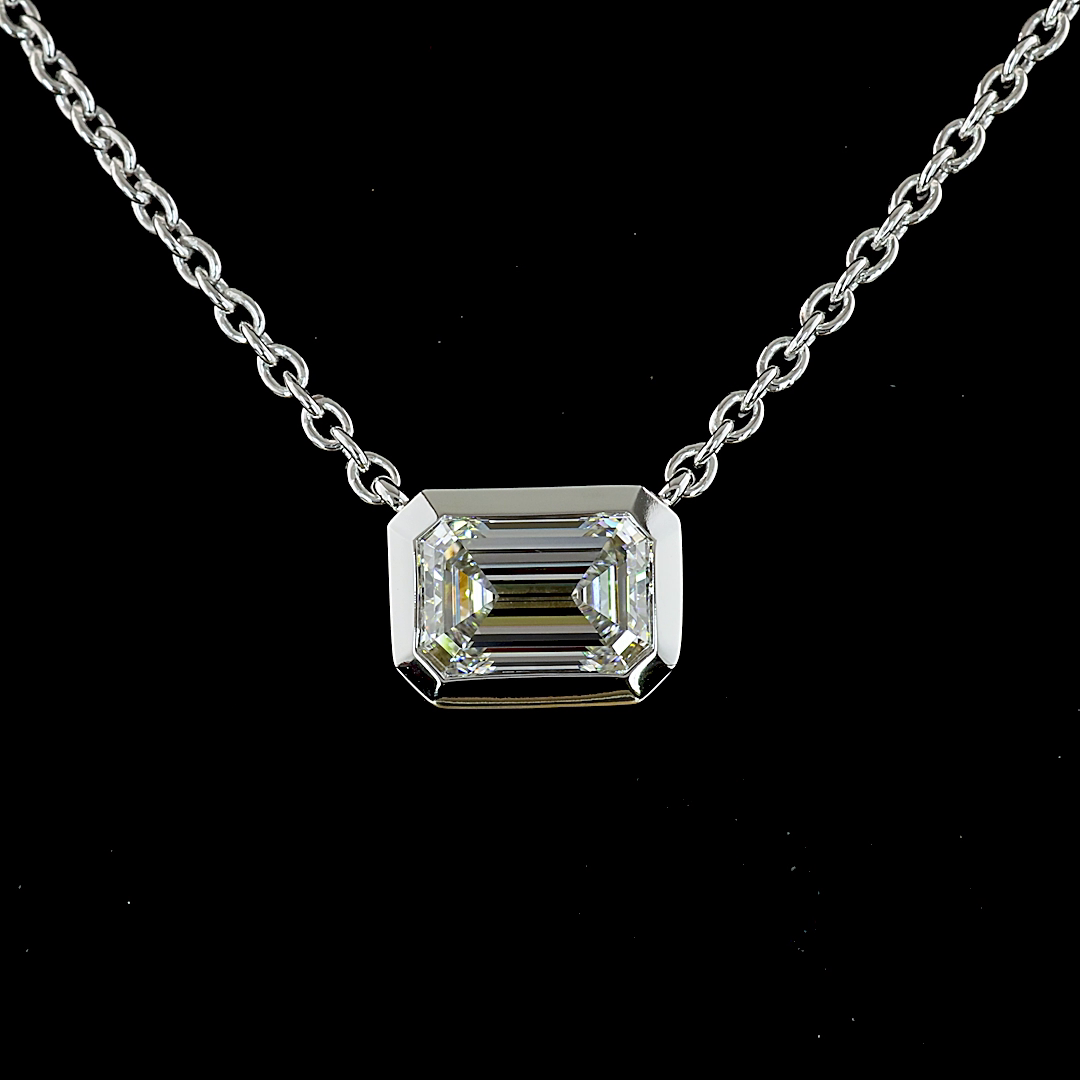 1-3/4ctw Bezel East West Emerald Solitaire Pendant