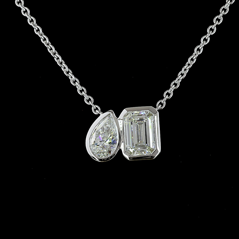 2-3/4ctw Bezel Emerald & Pear Toi et Moi Pendant