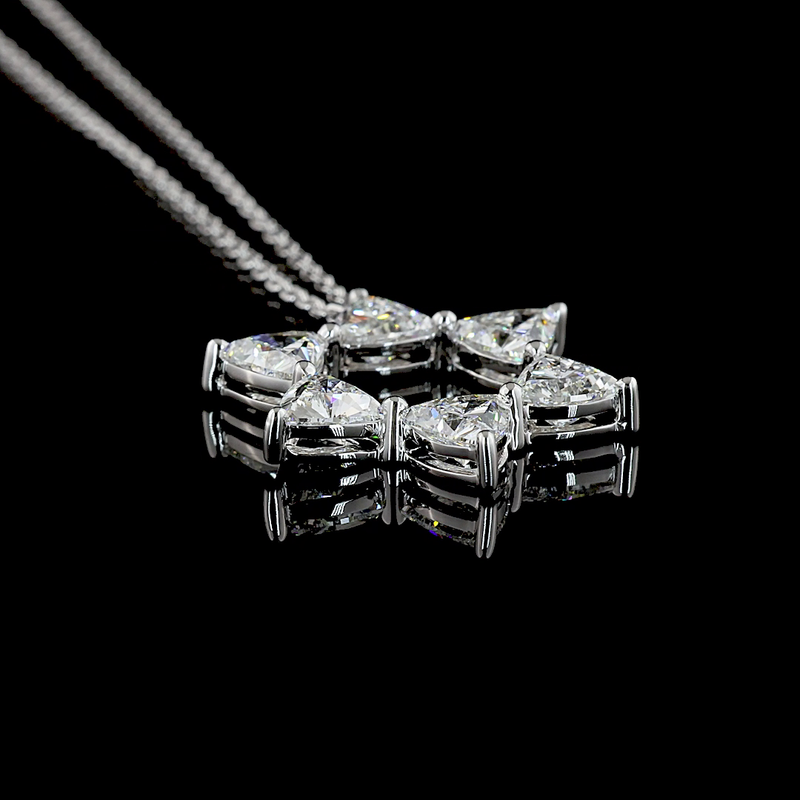 1-3/4ctw Prong Triangle Pendant