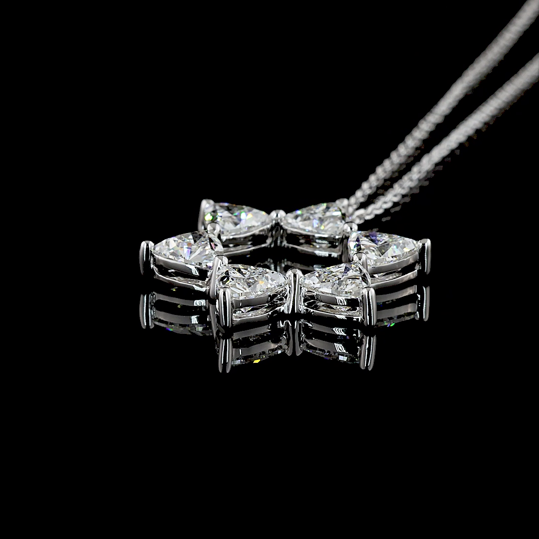 1-3/4ctw Prong Triangle Pendant