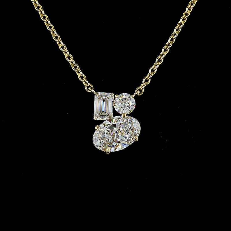 2-1/4ctw Prong Oval & Emerald Pendant