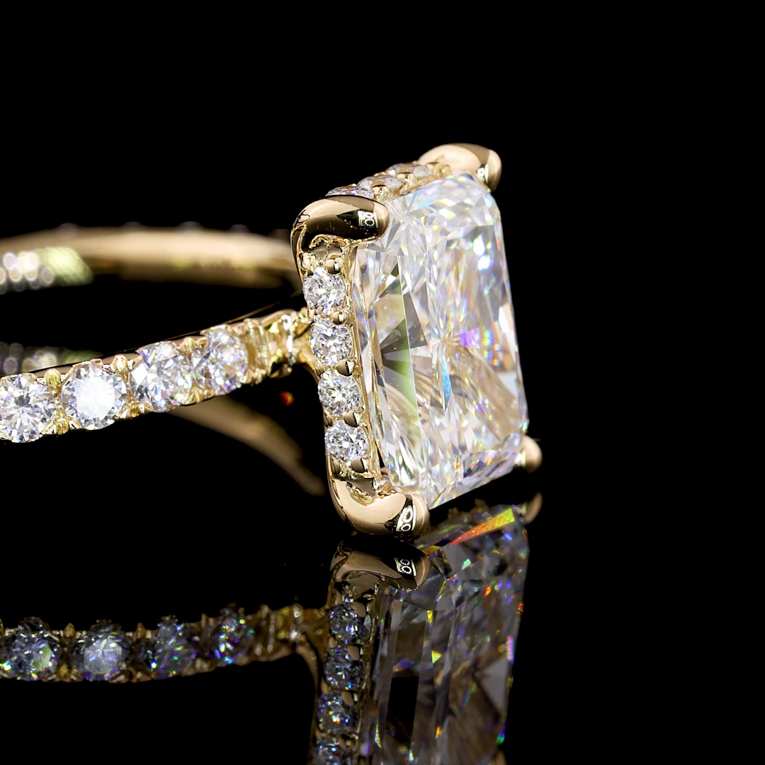1-1/2ct Radiant Diamond Special Engagement Ring
