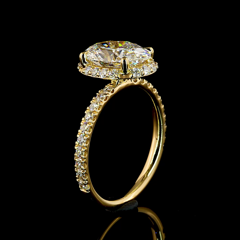2-1/2ct Oval Diamond Halo Engagement Ring