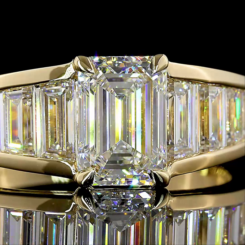 1-1/4ct Prong Emerald Special Engagement Ring