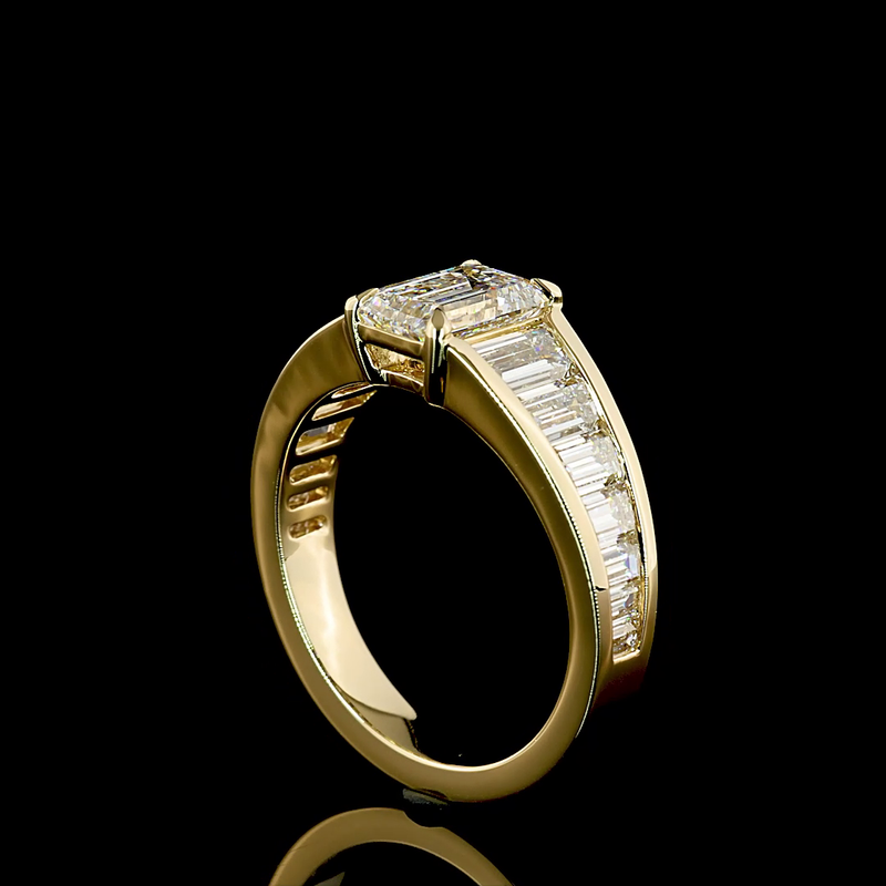 1-1/4ct Prong Emerald Special Engagement Ring