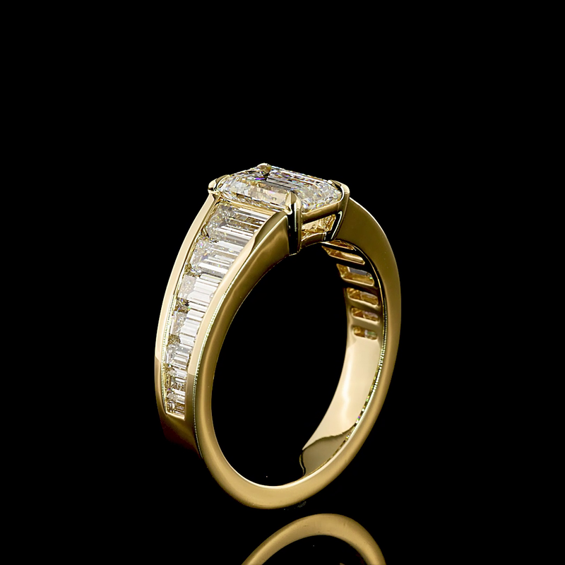 1-1/4ct Prong Emerald Special Engagement Ring