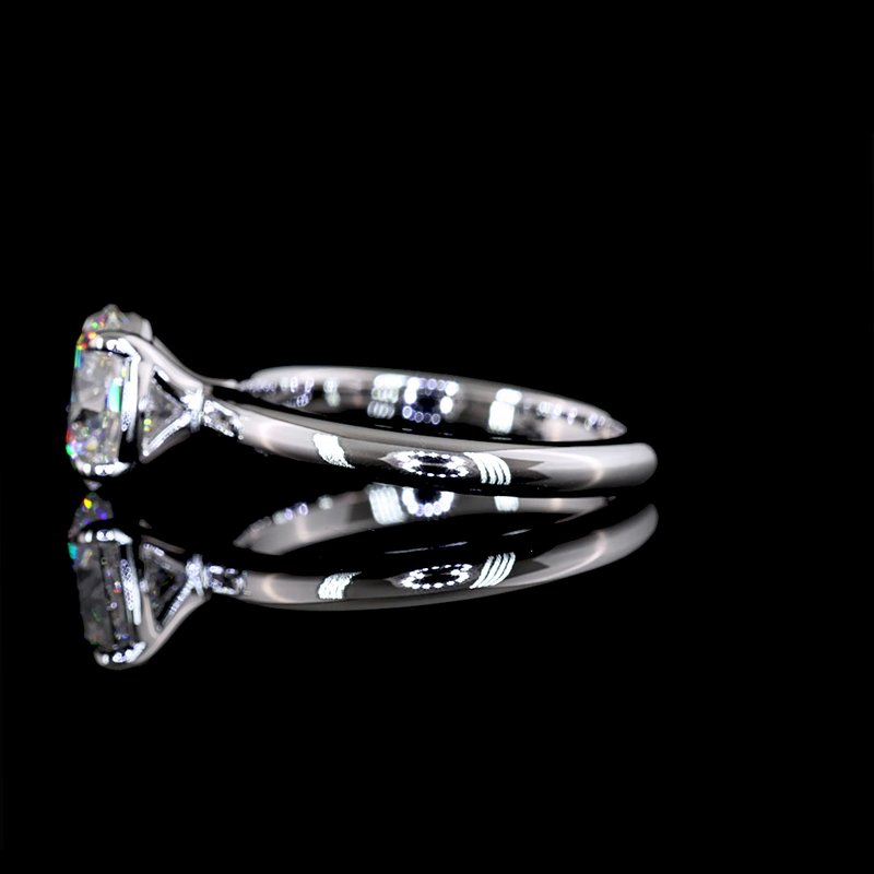 2ct Round Diamond Solitaire Engagement Ring