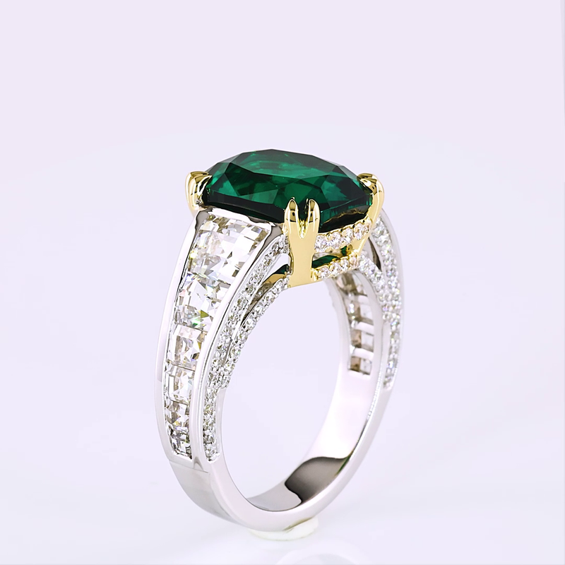 4ct Cushion Emerald Special Engagement Ring