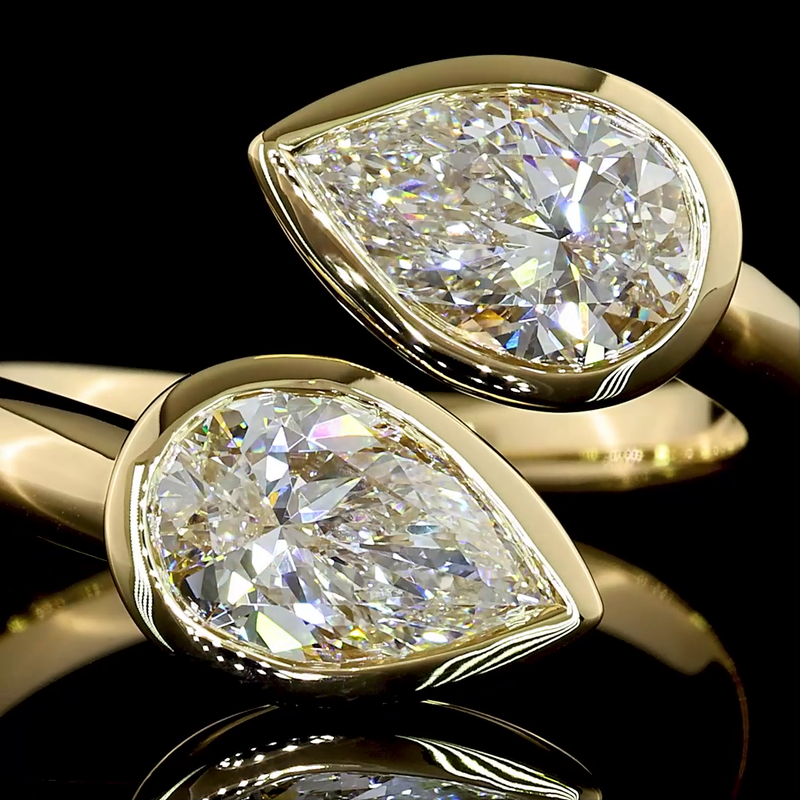 1ct Pear Diamond Special Engagement Ring